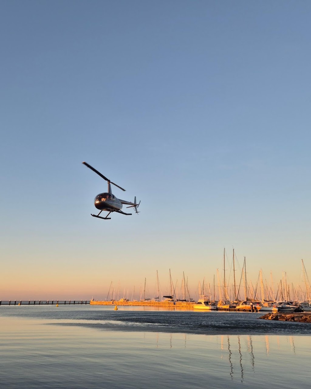 Geelong Helicopters | 1A Yarra St, Geelong VIC 3220, Australia | Phone: 0422 515 151