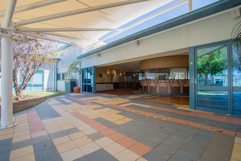 Oakey Cultural Centre |  | 68 Campbell St, Oakey QLD 4401, Australia | 0434069000 OR +61 434 069 000