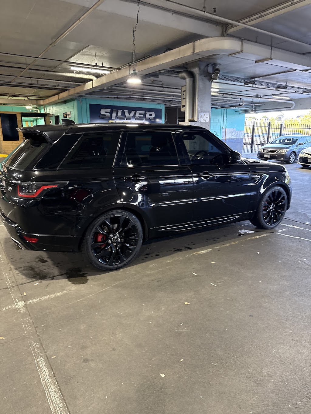 Silver Sponge, Hand Car Wash, Chirnside Park Shopping Centre | 239 Maroondah Hwy, Chirnside Park VIC 3116, Australia | Phone: 0452 345 959