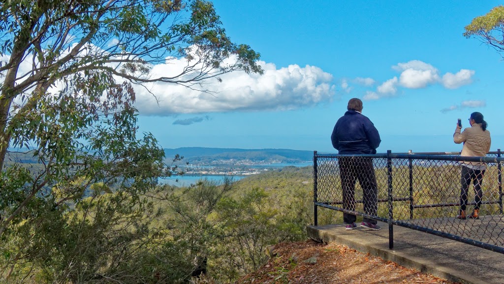 Staples Lookout | park | Woy Woy Rd, Kariong NSW 2250, Australia | 1300072757 OR +61 1300 072 757