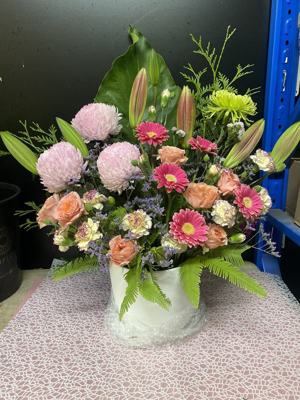 Mayview Flowers Wangaratta | 78 Arundels Ln, Laceby VIC 3678, Australia | Phone: 0407 500 302