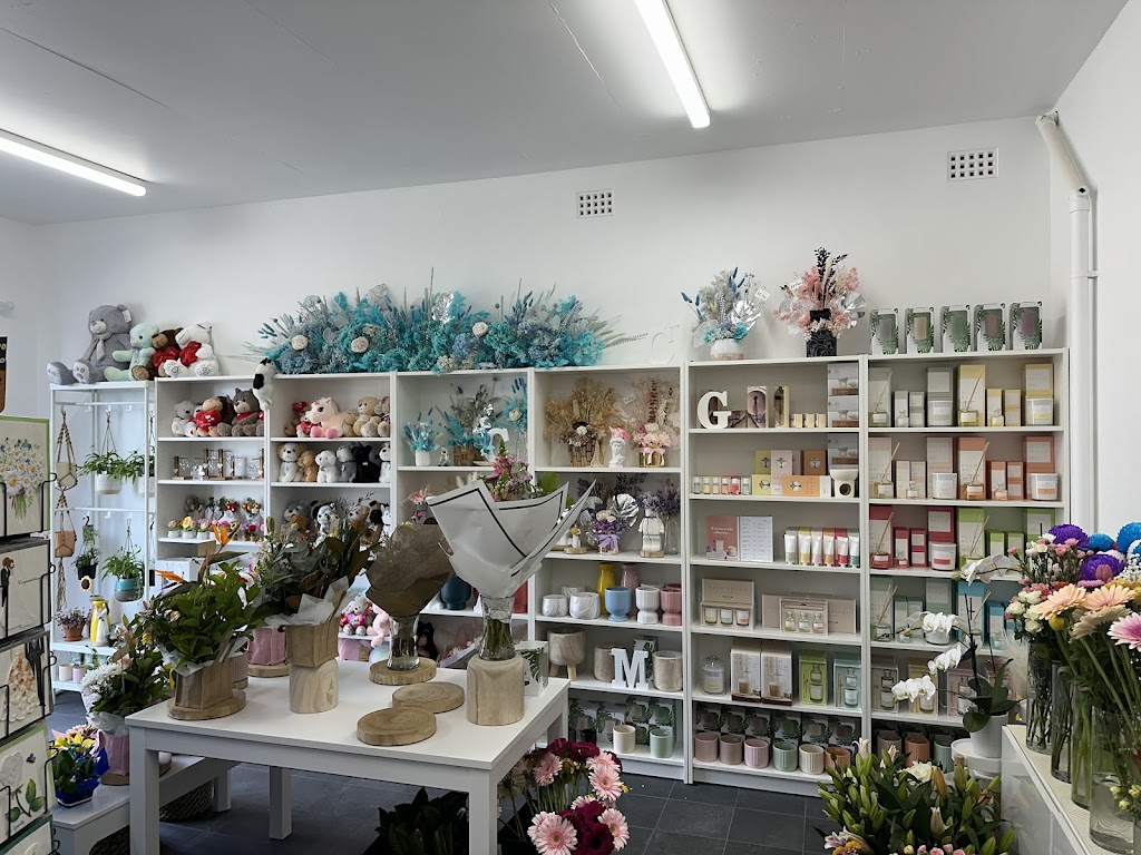 De Marie florist | Shop4/486 Londonderry Rd, Londonderry NSW 2753, Australia | Phone: 0452 156 423