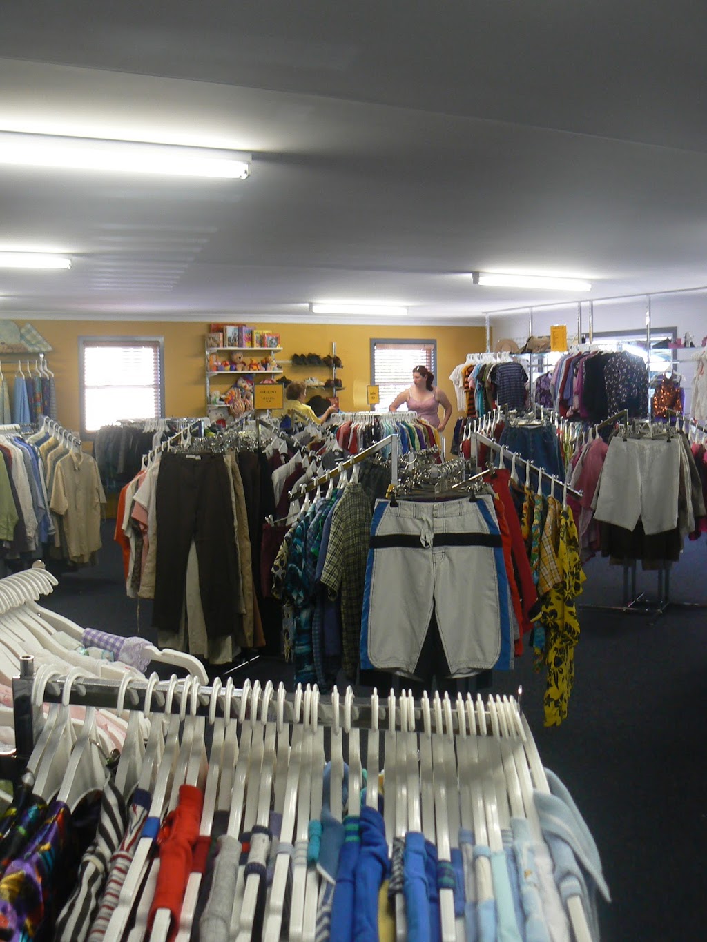 Vinnies Chinchilla | Cnr 120 Heeney Street &, Mayne St, Chinchilla QLD 4413, Australia | Phone: (07) 4662 7736