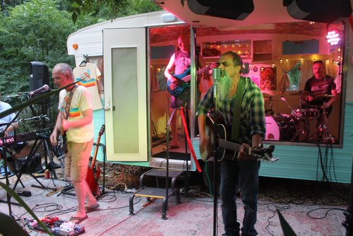 Jam in the Van Australia | 47 Peppercorn Way, Serpentine VIC 3517, Australia | Phone: 0428 025 269