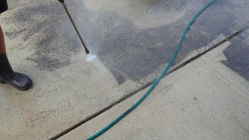 Coast to Country Pressure Cleaning | 3/33 Yilen Cl, Beresfield NSW 2323, Australia | Phone: 0240491507