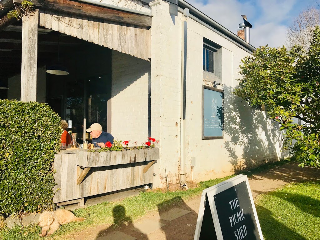 BERRY WOODFIRED SOURDOUGH BAKERY | 2E Old Creamery Ln, Broughton Vale NSW 2535, Australia | Phone: (02) 4464 3366