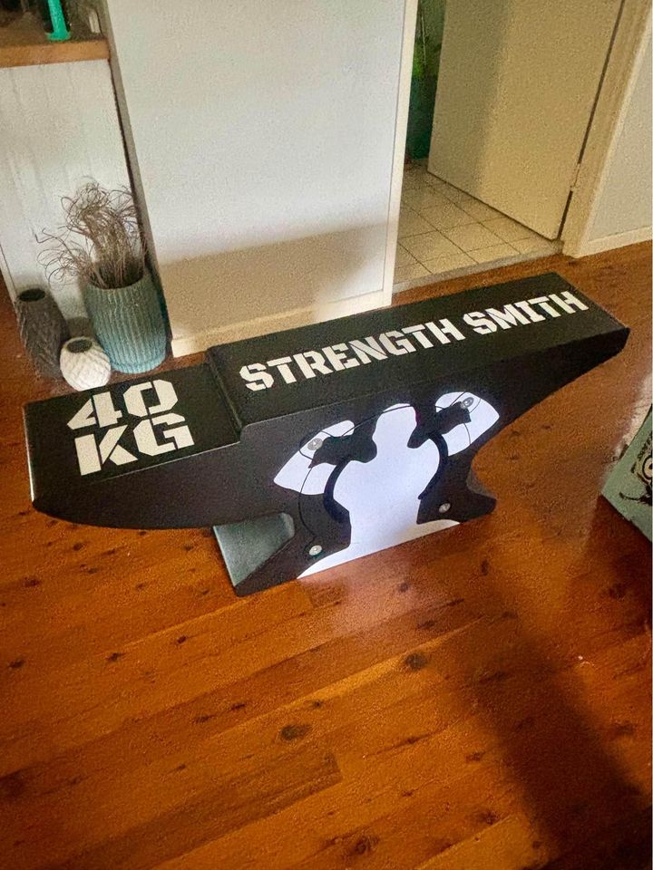 Strength Smith | 23-25 Champney Ct, Cedar Vale QLD 4285, Australia | Phone: 0418 156 346