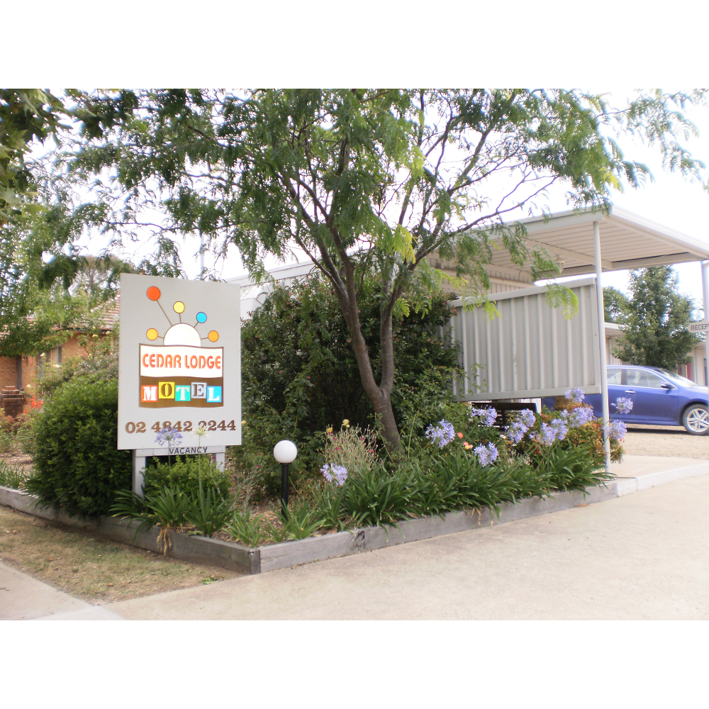 Cedar Lodge Motel Braidwood | lodging | 64 Duncan St, Braidwood NSW 2622, Australia | 0248422244 OR +61 2 4842 2244