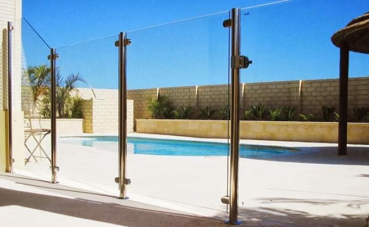 Urban Glass Fencing | 6/9 McDonald St W, Osborne Park WA 6017, Australia | Phone: 0412 907 065