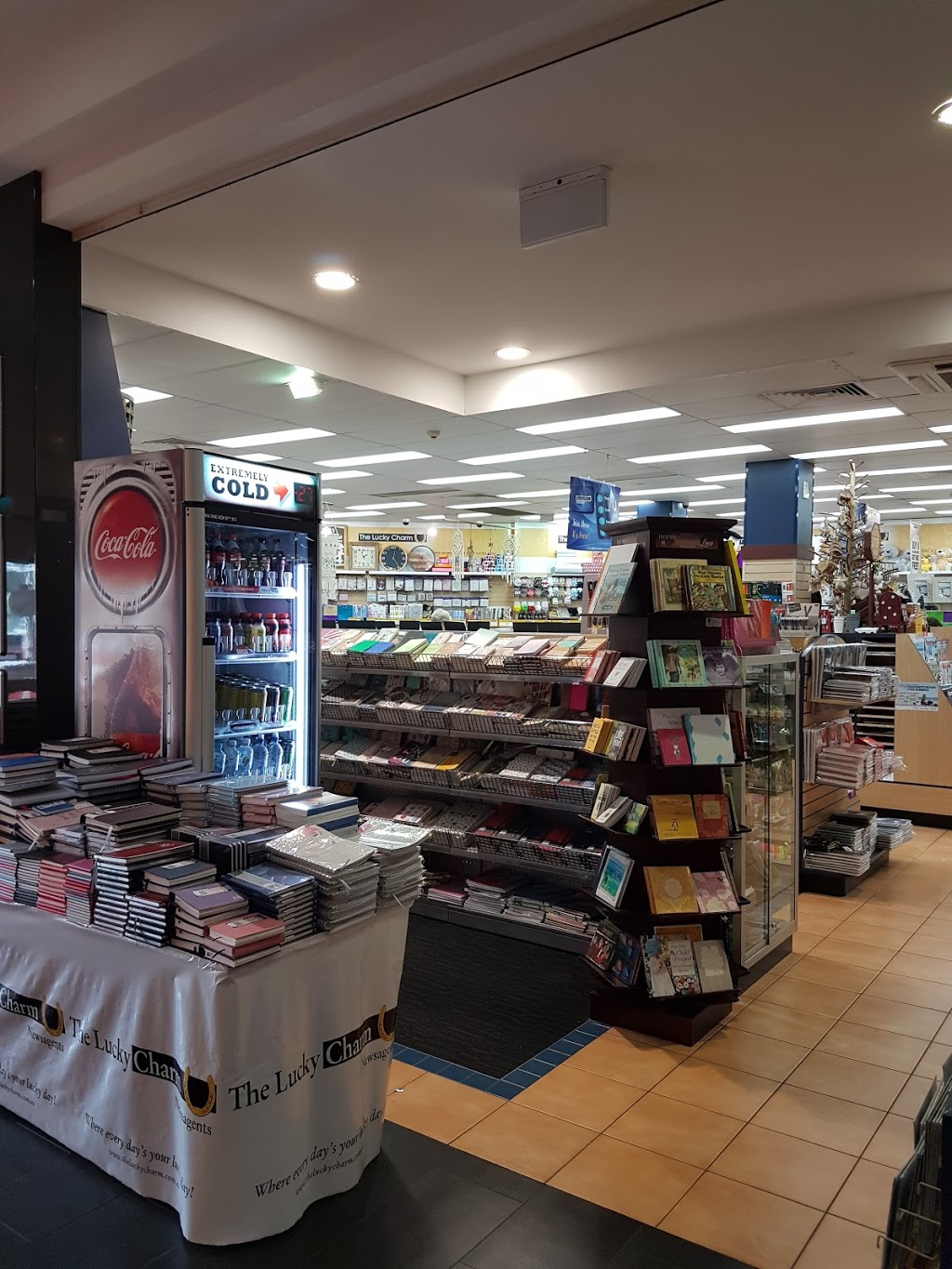 Allenstown Square | shopping mall | 139-145 Derby St, Allenstown QLD 4700, Australia | 0754318600 OR +61 7 5431 8600