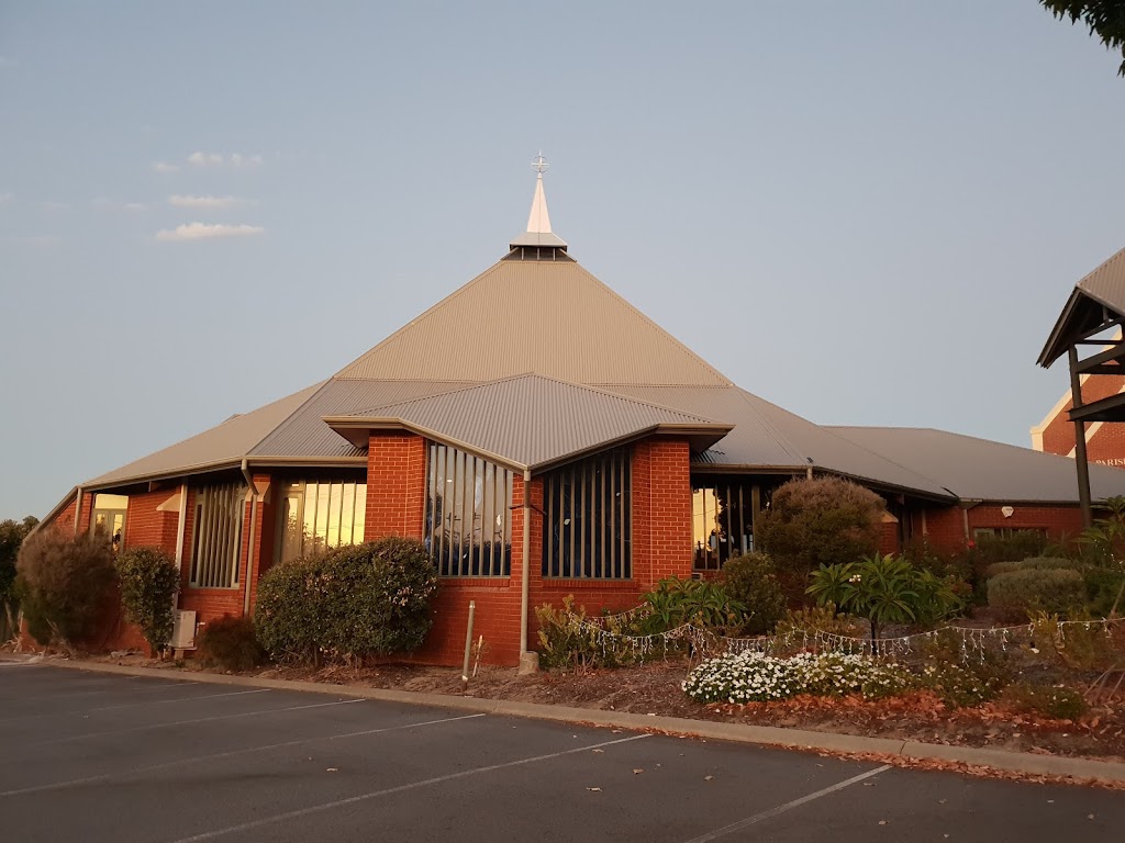 St Kieran Catholic Church | church | 122 Waterloo St, Tuart Hill WA 6060, Australia