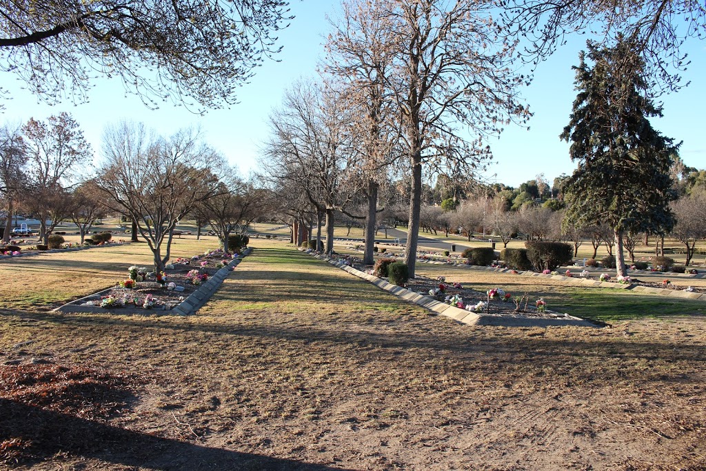 Maranatha Lawn Cemetery | West Bathurst NSW 2795, Australia