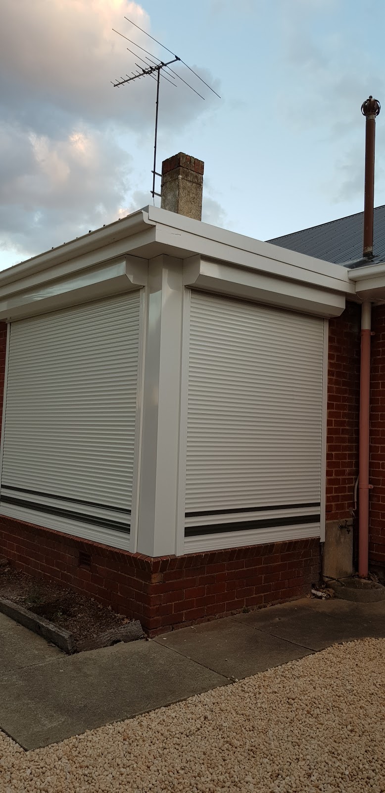 Roller Shutters Melbourne | 185/187 Springvale Rd, Springvale VIC 3171, Australia | Phone: (03) 9574 0322