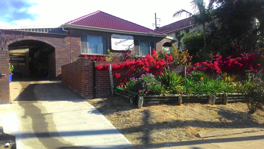 Toledos Guest House | lodging | 76 Darcy Rd, Port Kembla NSW 2505, Australia | 0407874170 OR +61 407 874 170