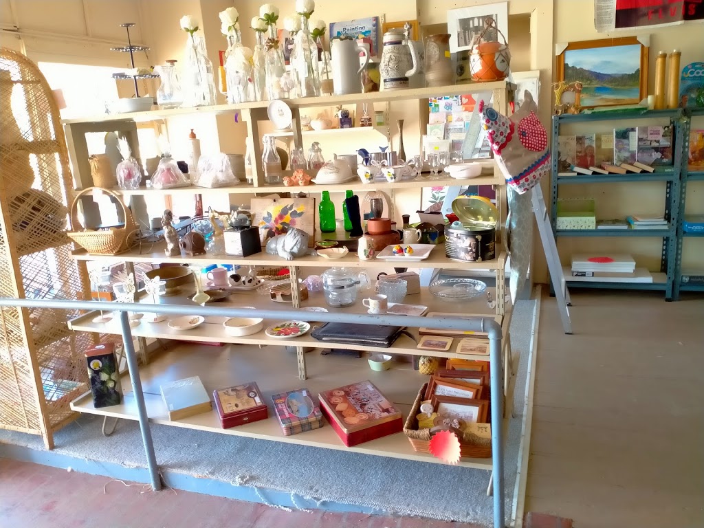 Craft & Stuff | Forbes St, Yeoval NSW 2868, Australia | Phone: 0427 152 400