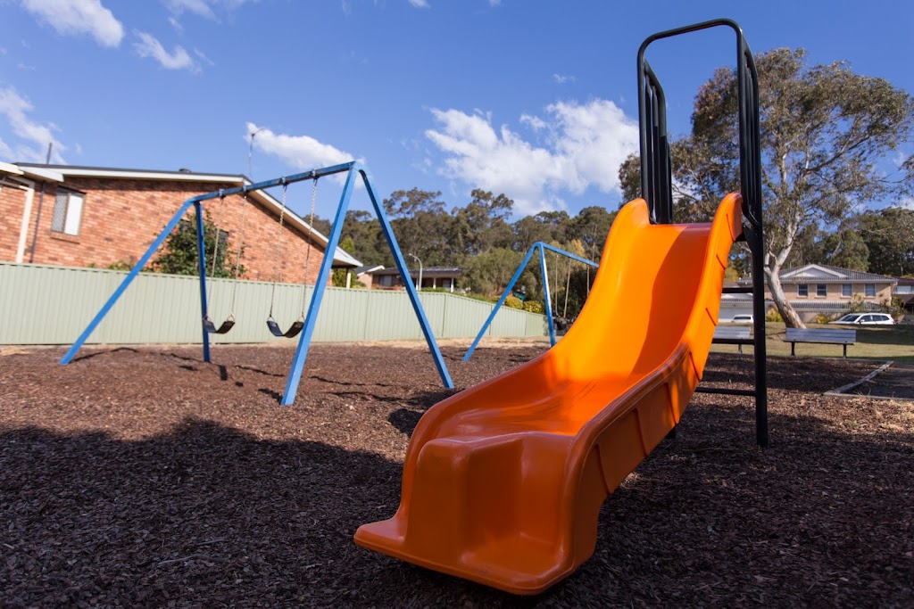 Chartley Street Reserve Playground |  | 42 Chartley St, Warners Bay NSW 2282, Australia | 0249210333 OR +61 2 4921 0333