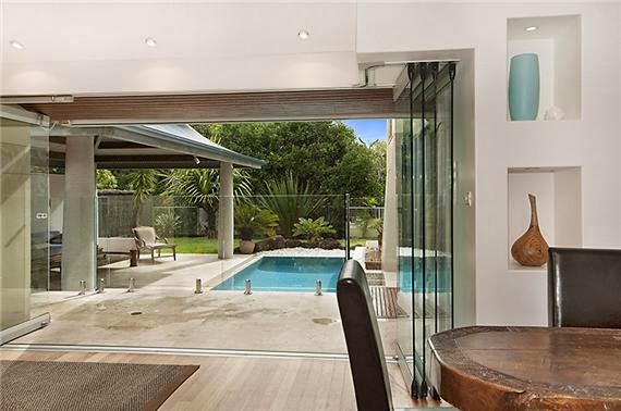 Akasha beach house | 2/2 Alcorn St, Suffolk Park NSW 2481, Australia | Phone: (02) 6680 8110