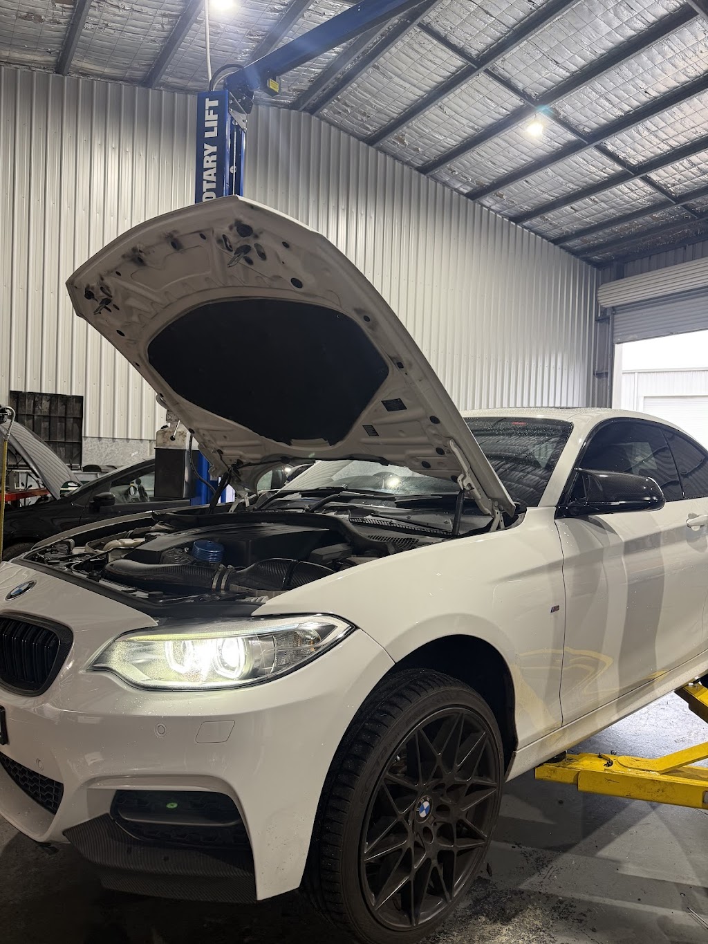 PA AutoCare Newcastle | 3/23 Ironbark Cl, Warabrook NSW 2304, Australia | Phone: 0483 939 711