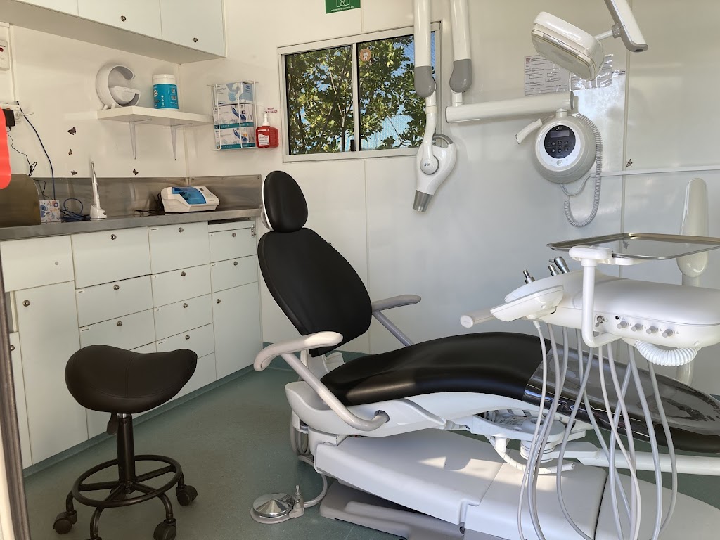 Hello My Dental | 2 Easton St, Emerald QLD 4720, Australia | Phone: 0480 761 994