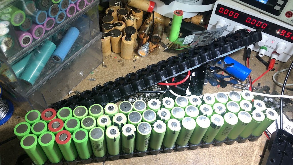 Tool Battery & More | 7 Pier Haven, Lamb Island QLD 4184, Australia | Phone: 0418 366 280