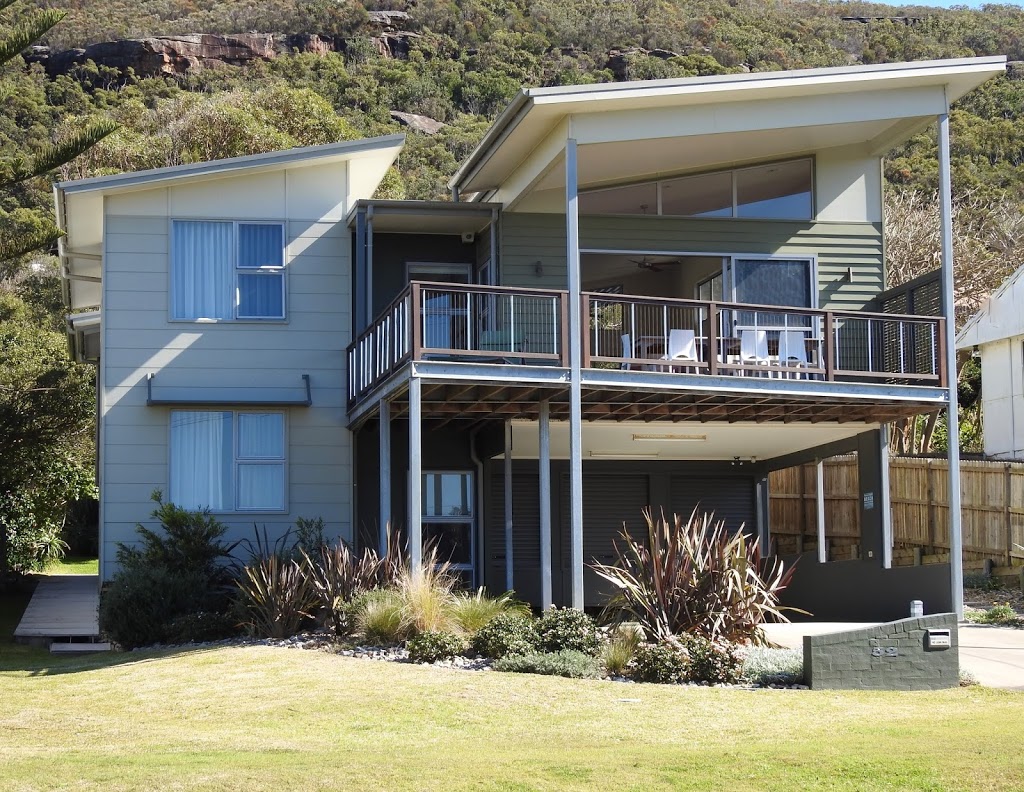 Killcare Beach Abode | lodging | 52 Beach Dr, Killcare NSW 2257, Australia | 0418262454 OR +61 418 262 454