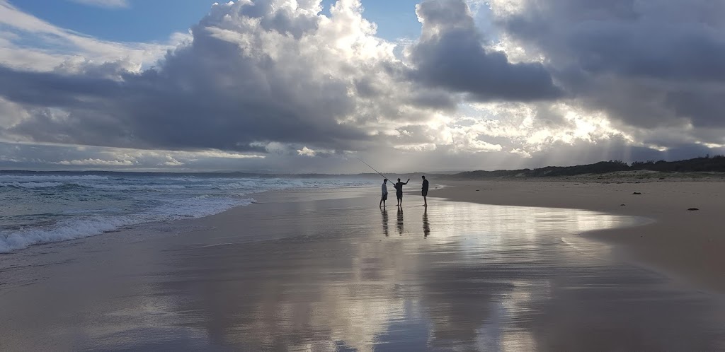 Sussex Inlet Surf Life Saving Club | 194 Pacificana Dr, Sussex Inlet NSW 2540, Australia | Phone: 0421 727 700