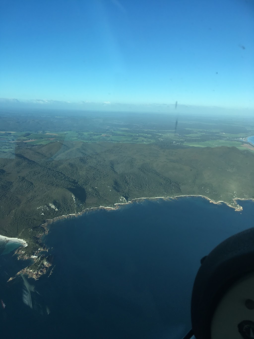 Seair Adventure Charters and Scenic Flights | 3 Airport St, Wynyard TAS 7325, Australia | Phone: (03) 6442 1220