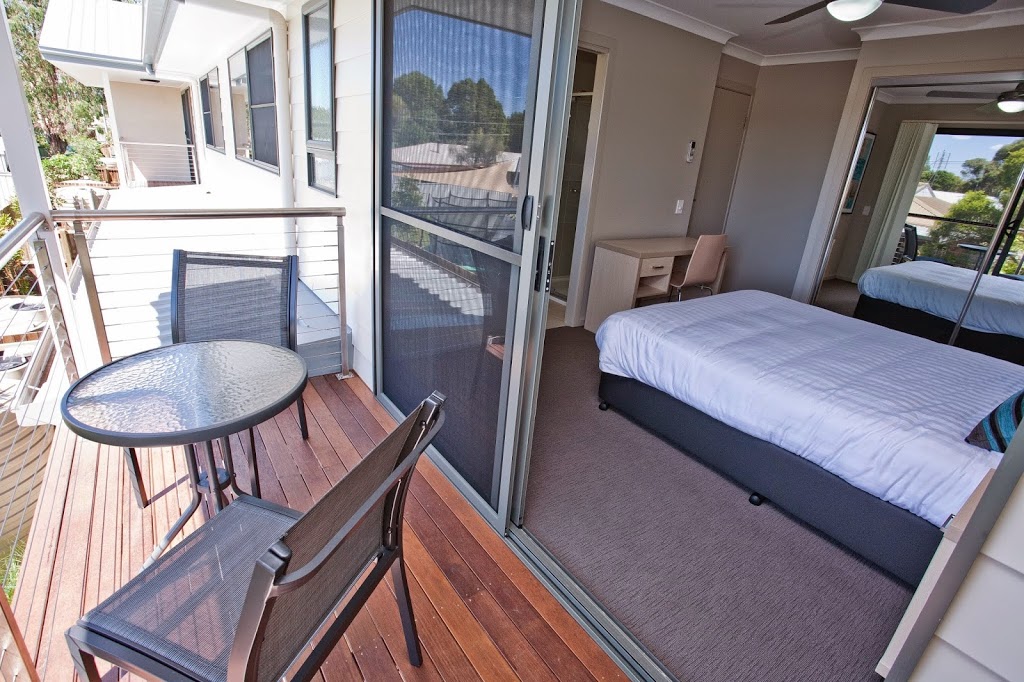 Stonewood Villas | lodging | 91 Oak St, Chinchilla QLD 4413, Australia | 0447760753 OR +61 447 760 753