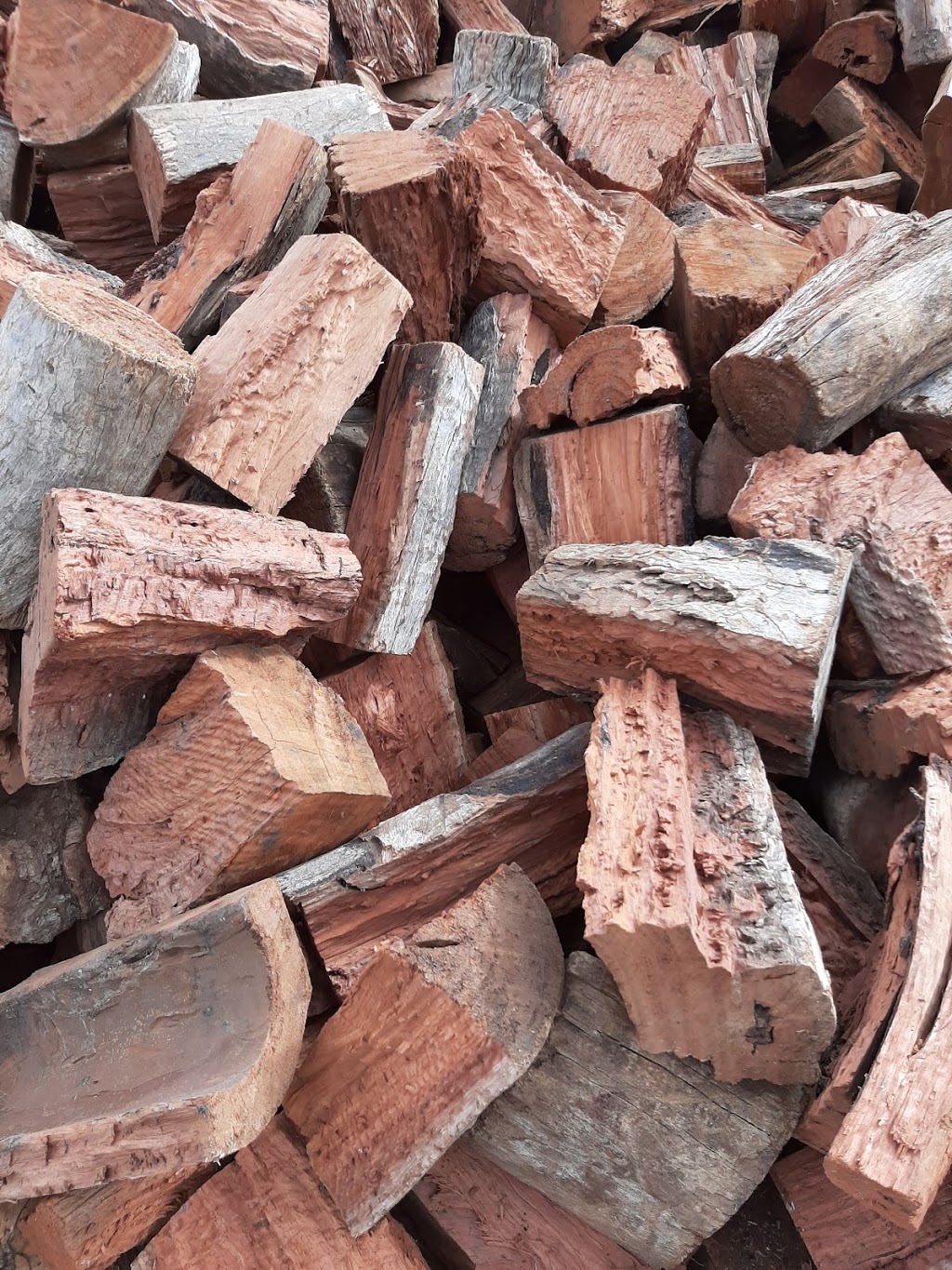 Riverina Redgum Firewood Supplies | 330 Bellarine Hwy, Moolap VIC 3221, Australia | Phone: (03) 5248 8864