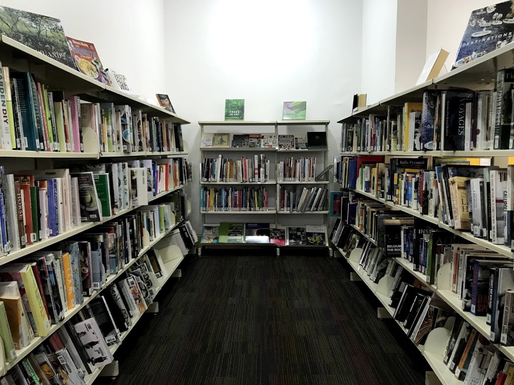 Hamilton Library | 36 Racecourse Rd, Ascot QLD 4007, Australia | Phone: (07) 3403 1050