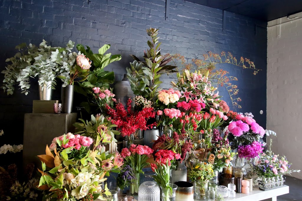 Say It With Flowers - Brighton | 115 Martin St, Brighton VIC 3186, Australia | Phone: (03) 8290 0271