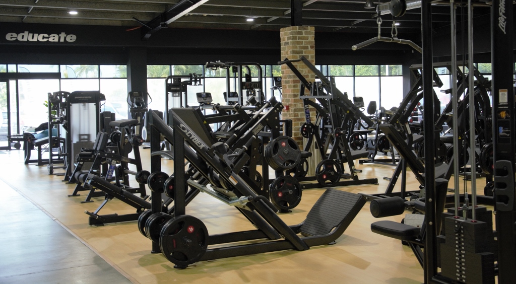 Impact Strength & Fitness | gym | shop 2/224 Nicklin Way, Warana QLD 4575, Australia | 0754378818 OR +61 7 5437 8818