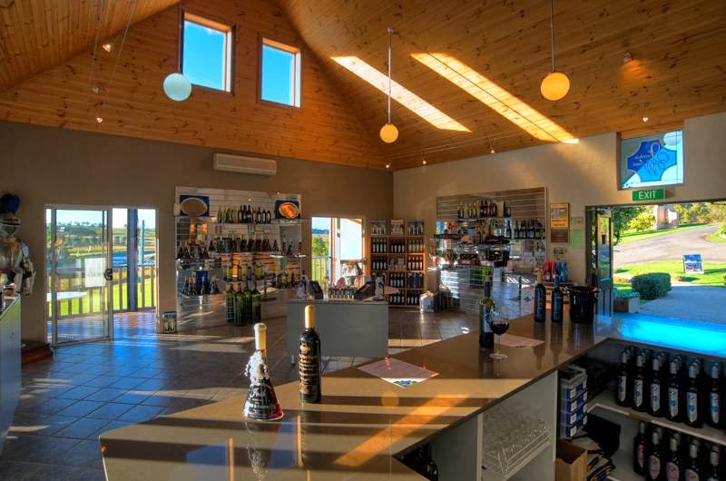 Ivanhoe Wines Cellar Door | 525 Marrowbone Rd, Pokolbin NSW 2320, Australia | Phone: (02) 4998 7325