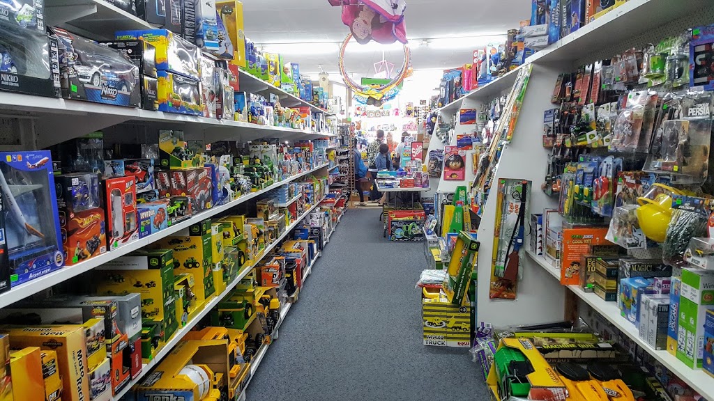 Lakes Toys | store | 541 Esplanade, Lakes Entrance VIC 3909, Australia | 0351551854 OR +61 3 5155 1854
