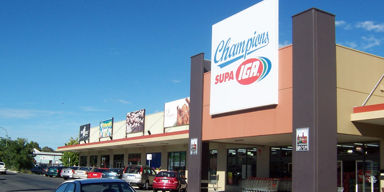 Champions IGA Kangaroo Flat | 20 Station St, Kangaroo Flat VIC 3555, Australia | Phone: (03) 5447 5300