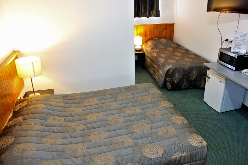 Tamworth Budget Motel | 300 Goonoo Goonoo Rd, South Tamworth NSW 2340, Australia | Phone: (02) 6765 8368