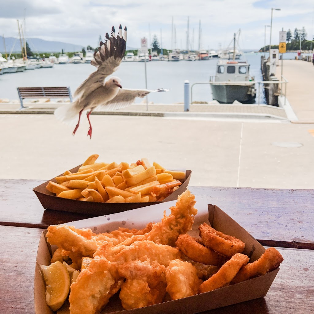 Bluewave Seafood | restaurant | 73-79 Lamont St, Bermagui NSW 2546, Australia | 0264935725 OR +61 2 6493 5725