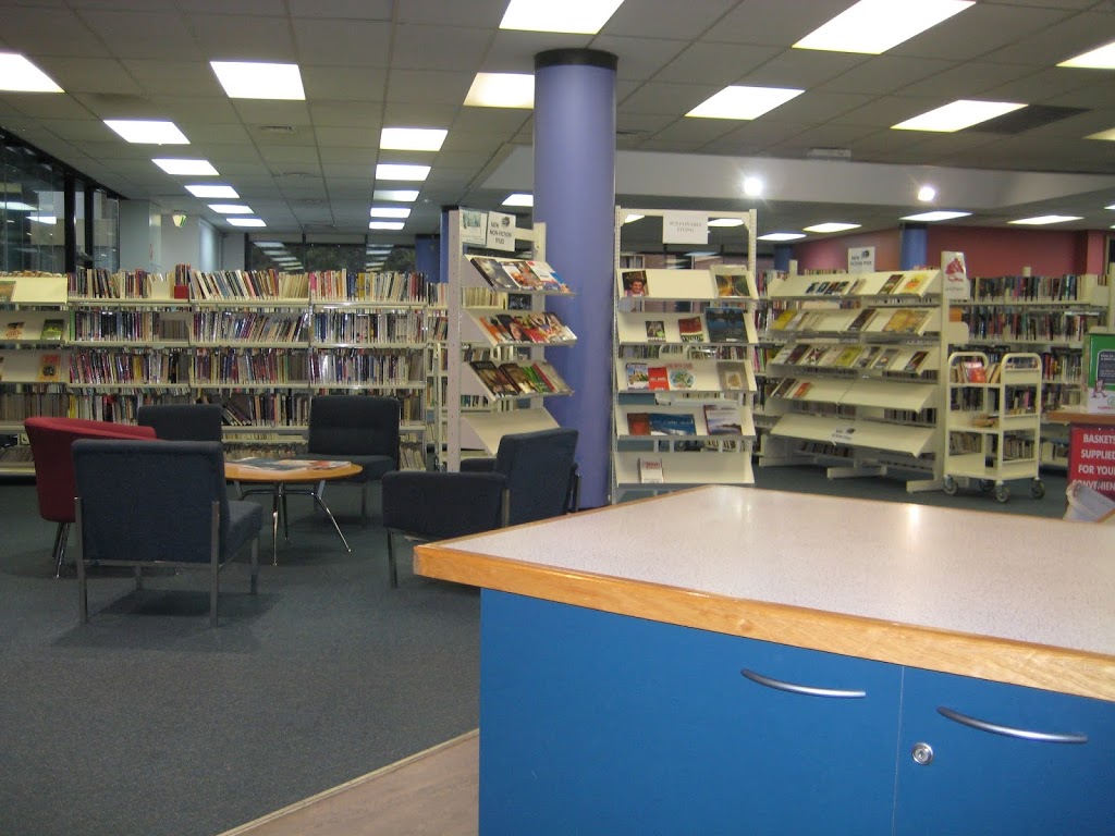 Chelsea Library | library | 1 Chelsea Rd, Chelsea VIC 3196, Australia | 1300135668 OR +61 1300 135 668