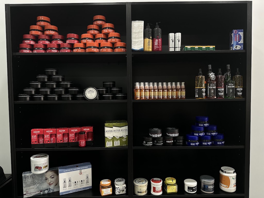 Desi Touch Barber’s | 2/24 Lagonda Dr, Ingleburn NSW 2565, Australia | Phone: 0426 815 823