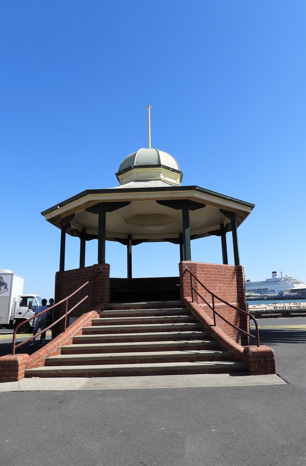 Port Melbourne Band Rotunda | park | Port Melbourne VIC 3207, Australia | 0392096777 OR +61 3 9209 6777