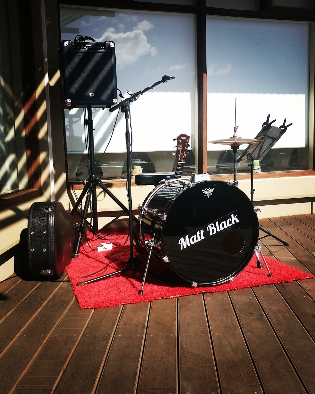 Matt Black Entertainment Melbourne | 9 Rokewood Ct, Endeavour Hills VIC 3802, Australia | Phone: 0400 282 058