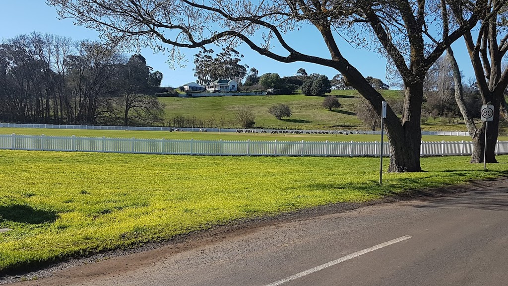 Harmans Valley Lookout | Port Fairy Road, C/o Hamilton Information Centre, Hamilton VIC 3300, Byaduk VIC 3301, Australia | Phone: 1800 807 056