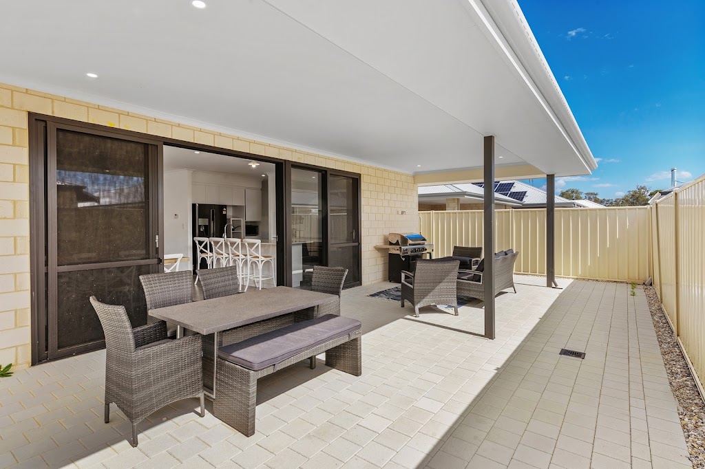 Dunsborough Holiday Homes - 35 Hirono Pl | 35 Hirono Lp, Dunsborough WA 6281, Australia | Phone: (08) 9756 7866