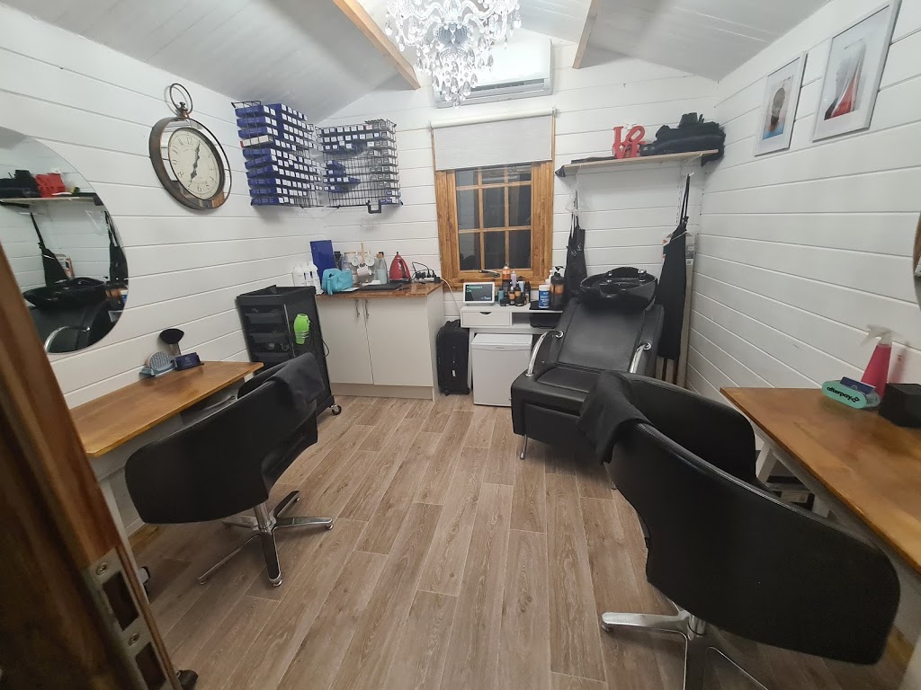 The Studio by Dazzas Hairdressing | hair care | 1 Woodward Ct, Ballarat East VIC 3350, Australia | 0423950770 OR +61 423 950 770