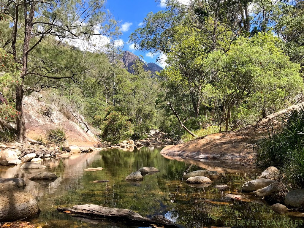 Lower Portals Carpark | parking | Lower Portals Rd, Mount Barney QLD 4287, Australia