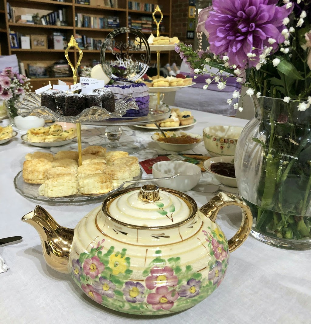 VINTAGE CROCKERY & PROPS HIRE | 51 Chevallum Rd, Palmwoods QLD 4555, Australia | Phone: 0407 174 753