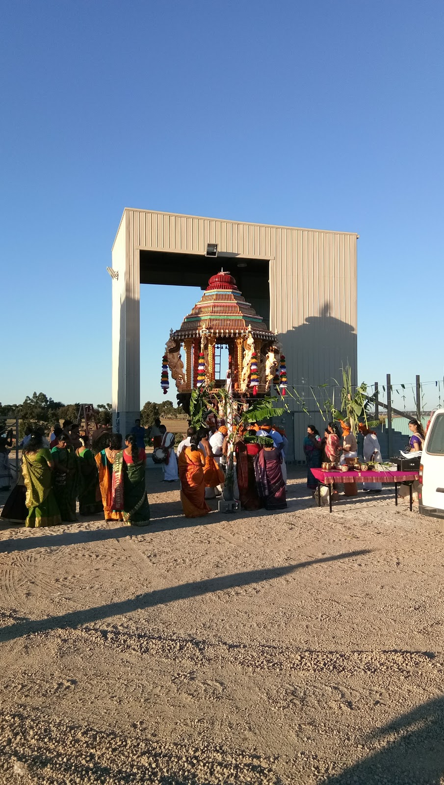 Kundrathu Murugan Kumaran Temple | hindu temple | 139 Gray Ct, Rockbank VIC 3335, Australia | 0397471135 OR +61 3 9747 1135