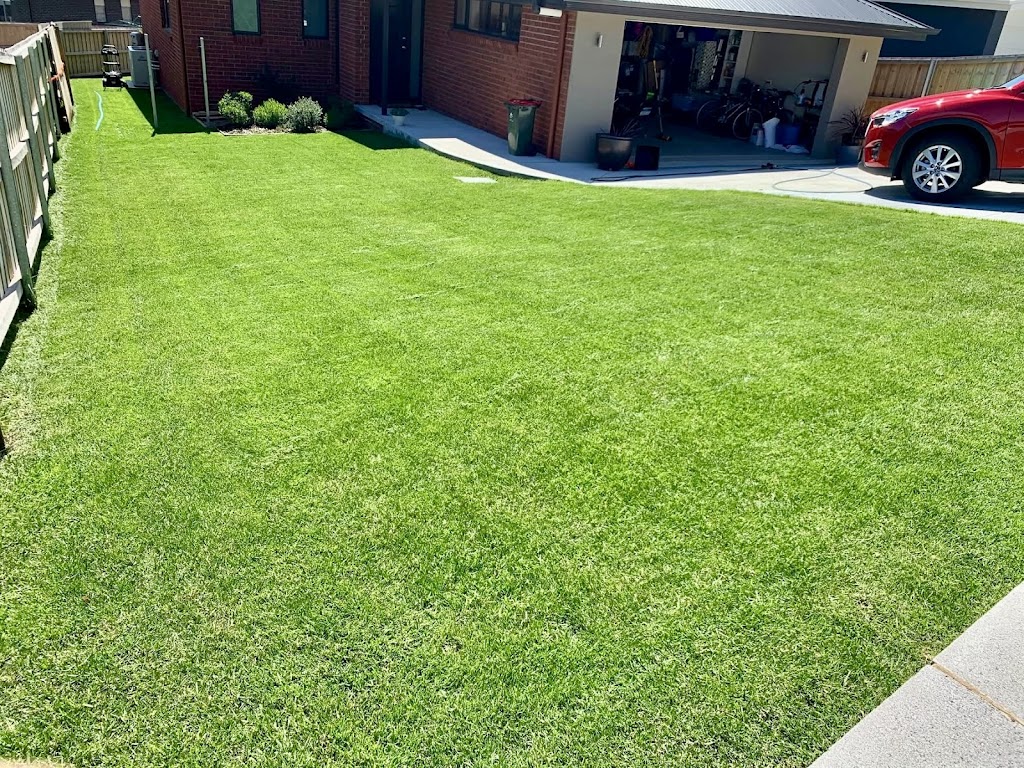 Curlys Mowing | 586 Manns St, Lavington NSW 2641, Australia | Phone: 0477 016 617
