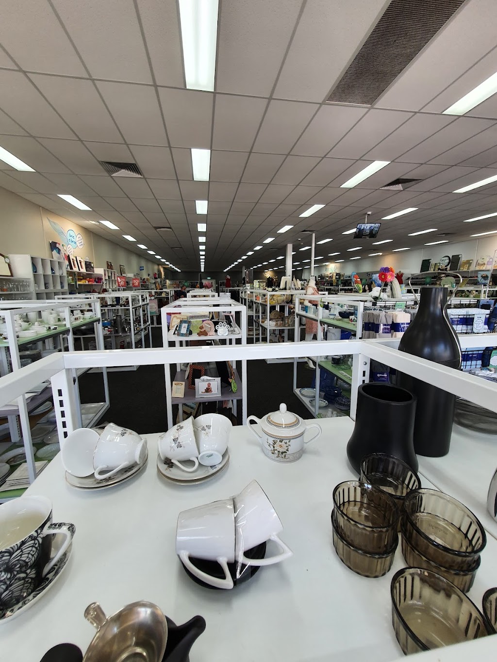 Vinnies Epping | store | 4/500 High St, Epping VIC 3076, Australia | 0384053360 OR +61 3 8405 3360