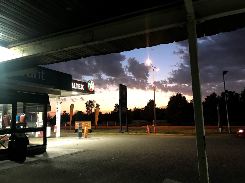 Caltex Williams | gas station | 16/17 Albany Hwy, Williams WA 6391, Australia | 0898851104 OR +61 8 9885 1104